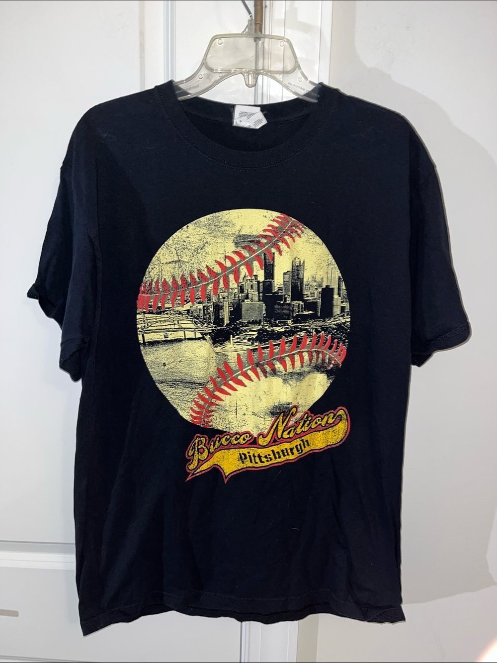 Bucco Nation Baseball Triangle Pittsburgh Pa Pennsylvania retro style T Shirt L
